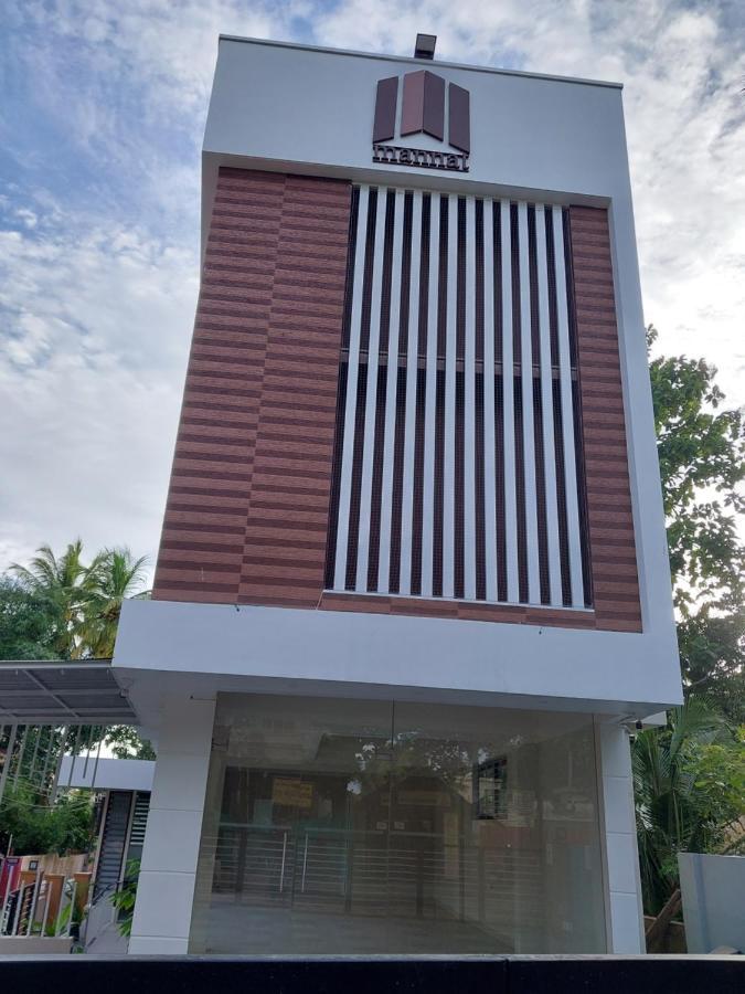 Hotel Mannat Residence 트리반드룸 외부 사진